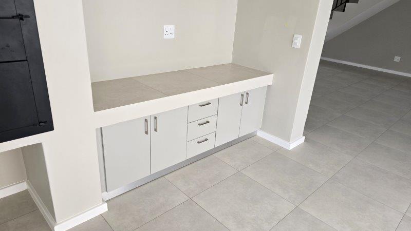 To Let 3 Bedroom Property for Rent in Haasendal Western Cape